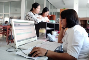 PELAYANAN PASIEN ONLINE ...PUSKESMAS KUPANGKOTA TERAPKAN SIKDA GENERIK